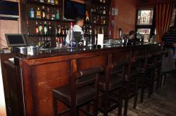 BAR ROBIN HOOD Bucuresti 4.JPG